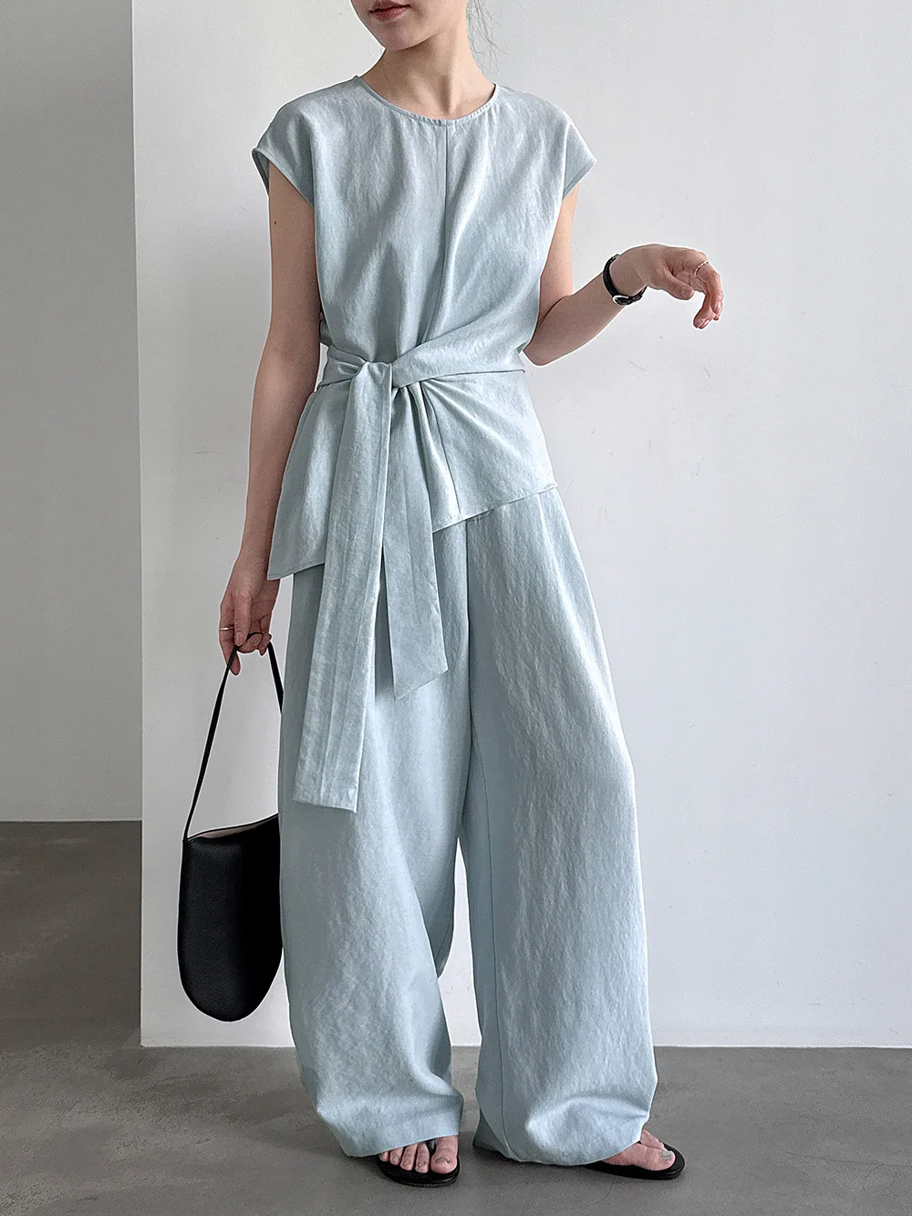 

2026 Women O-Neck Short Sleeve Blouses With High Waist Pants Two Pieces Sets Summer Blue Black Suits Ladies Outfits