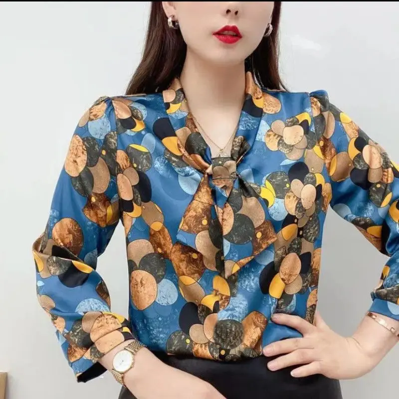 Female Clothing Fashion Floral Printed Blouse 2022 Spring Summer New Casual Commute Three Quarter Sleeve Elegant V-Neck Shirt