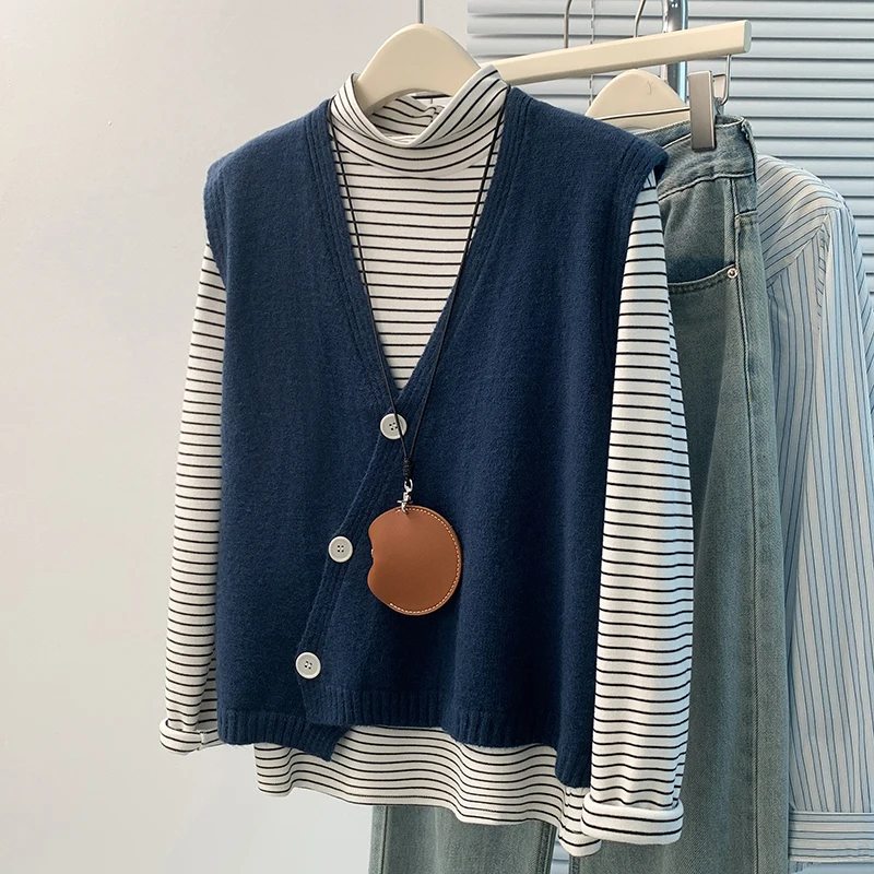 เสื้อกั๊กถักไหมพรมผู้หญิงสไตล์ใหม่สำหรับฤดูใบไม้ร่วง หรือเสื้อคลุมลำลองสีพื้นบางเบา ผลิตจากไนลอนและโพลีเอสเตอร์ สำหรับสุภาพสตรี