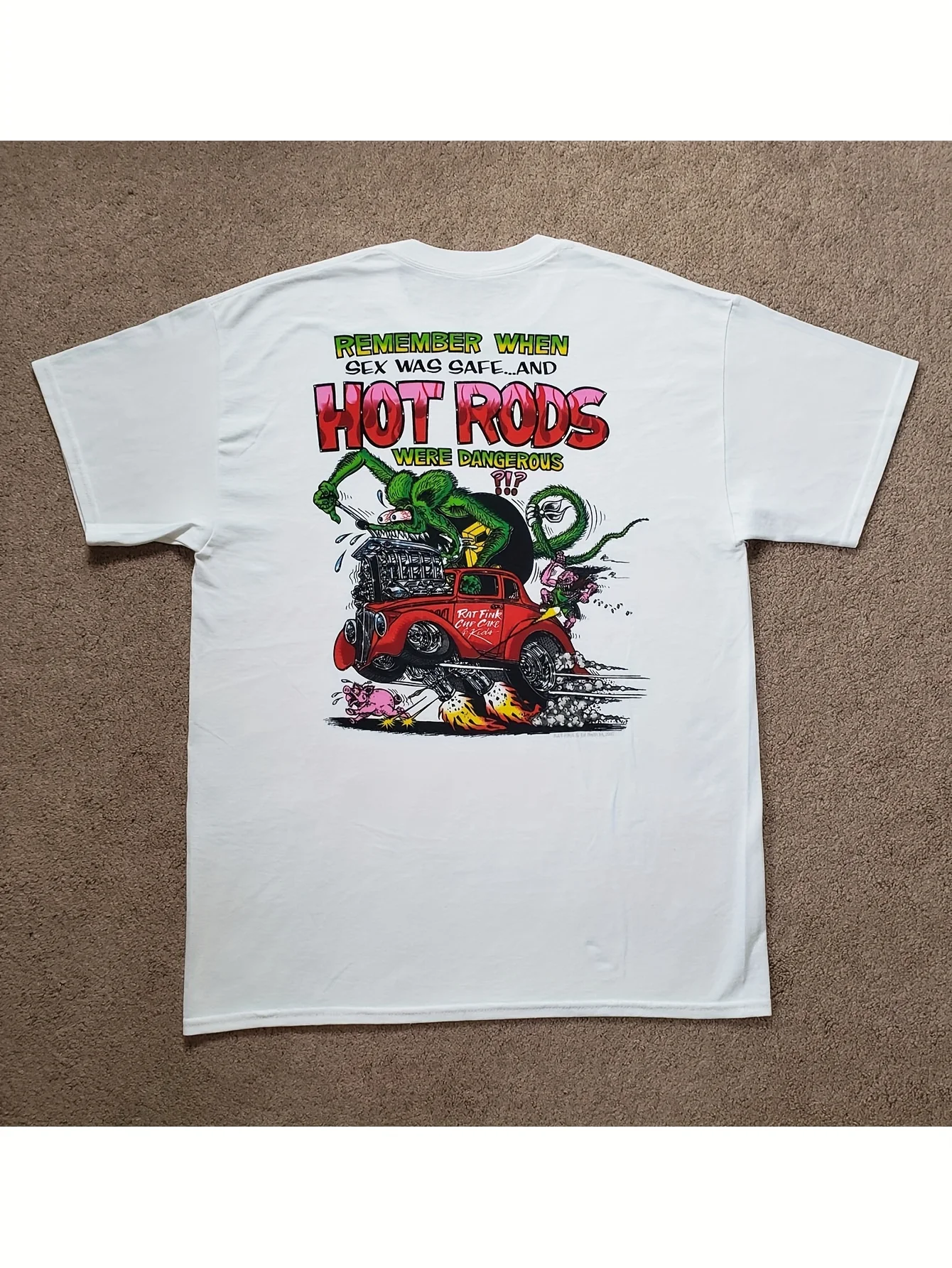 ΠΠΈΠ½ΡΠ°ΠΆΠ½Π°Ρ ΠΌΡΠΆΡΠΊΠ°Ρ Π΄Π²ΡΡΡΠΎΡΠΎΠ½Π½ΡΡ ΡΡΡΠ±ΠΎΠ»ΠΊΠ° Rat Fink, remember When Size, Π±ΠΎΠ»ΡΡΠΎΠΉ ΡΠ°Π·ΠΌΠ΅Ρ 2007, Ed Roth, ΡΡΡΠ΅ΡΠΈΡΠ΅ΡΠΊΠΈΠ΅ ΠΌΡΠΆΡΠΊΠΈΠ΅ ΡΠΎΠΏΡ, ΡΡΡΠ±ΠΎΠ»ΠΊΠΈ Ρ ΠΊΠΎΡΠΎΡΠΊΠΈΠΌΠΈ ΡΡΠΊΠ°Π²Π°ΠΌΠΈ ΠΠΈΠ½ΡΠ°ΠΆΠ½Π°Ρ ΠΌΡΠΆΡΠΊΠ°Ρ Π΄Π²ΡΡΡΠΎΡΠΎΠ½Π½ΡΡ ΡΡΡΠ±ΠΎΠ»ΠΊΠ° Rat Fink, remember When Size, Π±ΠΎΠ»ΡΡΠΎΠΉ ΡΠ°Π·ΠΌΠ΅Ρ 2007, Ed Roth, ΡΡΡΠ΅ΡΠΈΡΠ΅ΡΠΊΠΈΠ΅ ΠΌΡΠΆΡΠΊΠΈΠ΅ ΡΠΎΠΏΡ, ΡΡΡΠ±ΠΎΠ»ΠΊΠΈ Ρ ΠΊΠΎΡΠΎΡΠΊΠΈΠΌΠΈ ΡΡΠΊΠ°Π²Π°ΠΌΠΈ