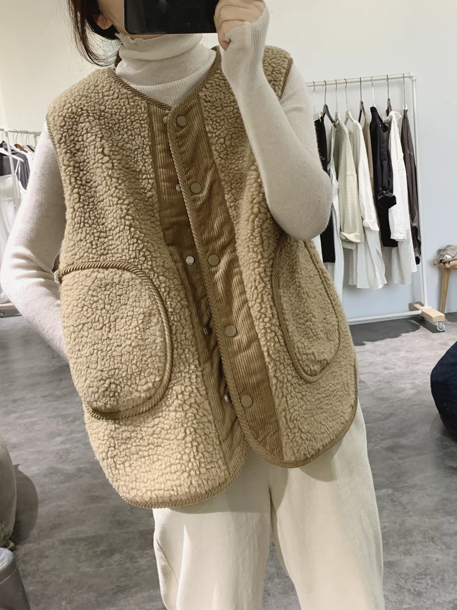 

Жилет из натурального меха ягненка, двусторонняя одежда, вельветовая куртка, женская мода, осень-зима, новинка, свободная длина, двойная ...