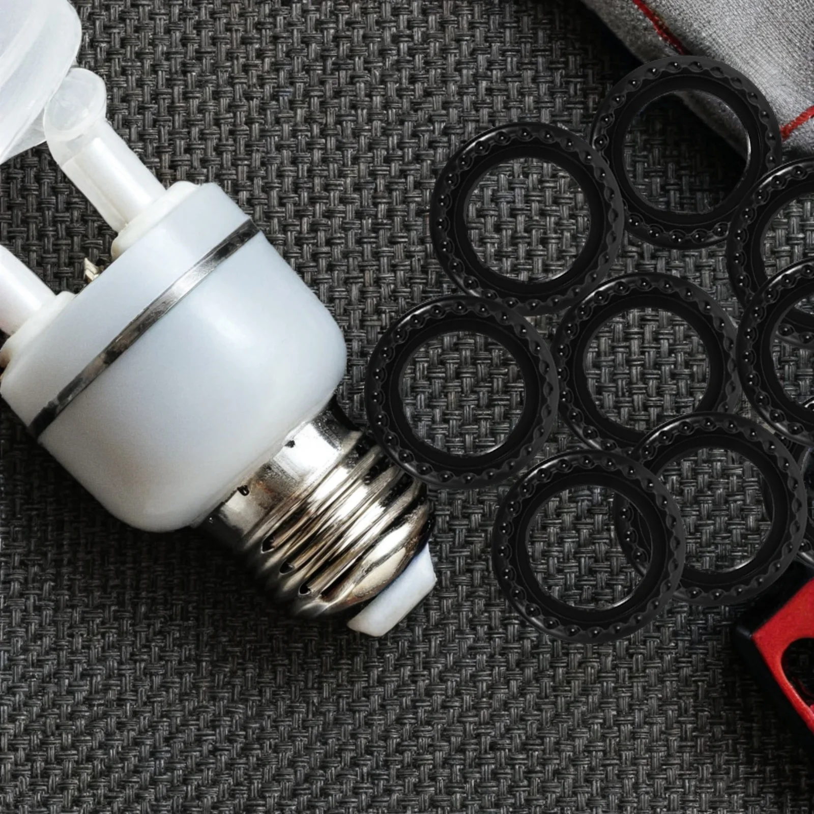 

30Pcs Light Socket Rings Lamp Holder Black Bakelite E26 Threaded Lampshade Fastening Rings Durable Retainer for Pendant Ceiling