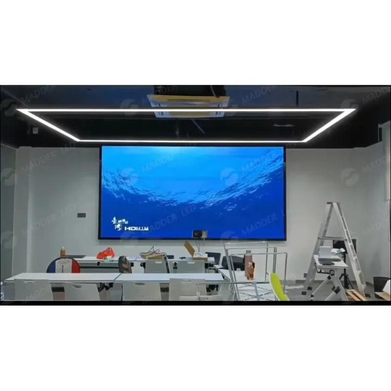 Indoor LED Video Wall Big Screen Factory Direct Sales Display for School Education