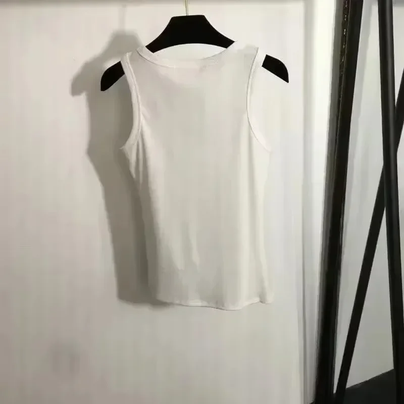 2025 العلامة التجارية الجديدة للمرأة المد الخفيفة الفاخرة جولة الرقبة أكمام أسفل حبال الراحة - مدفوعة للسفر والرياضة، سترة علوية ضيقة