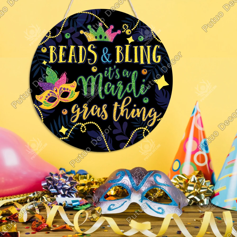 

Putuo Decor 1pc Beads & Bling Mardi Gras Thing Round Wooden Hanging Sign Decor,Wall Decoration for Home club cafe,Carnival Gifts