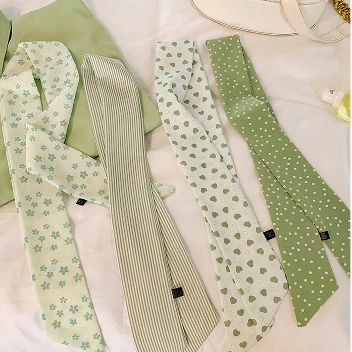 

Spring and summer new green floral hair tie headband streamer