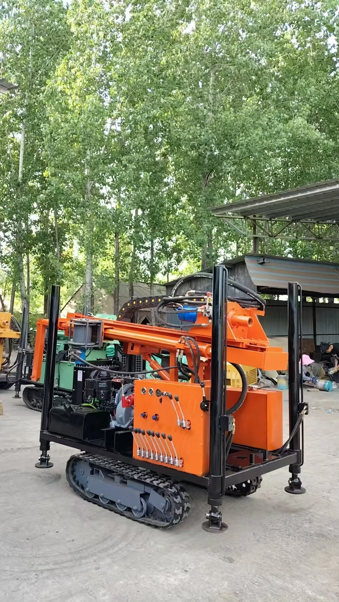 

Custom Built 180m 200m Deep Well Drilling Equipment Hydraulic Diesel