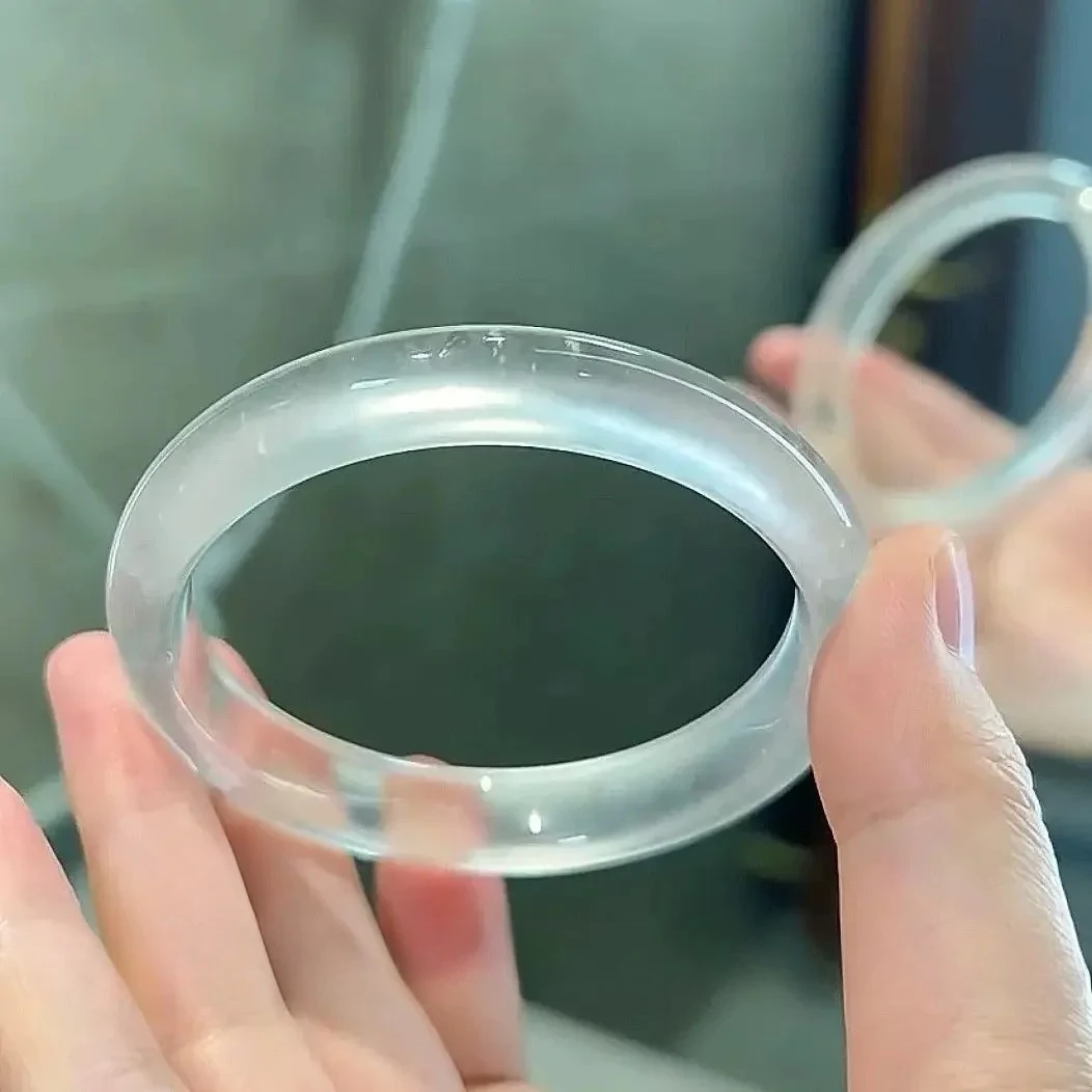 

Myanmar Round Bracelet Natural Jade Ice Jade bangle Small Jewelry Light Green Fashion Accessories Lucky Stone Gift for Mothe