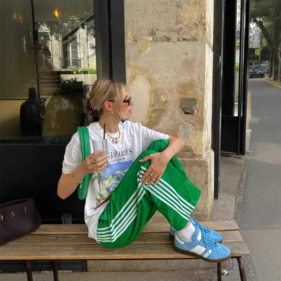 Pantalon de sport tissé rayé pour femmes, décontracté, taille mi-basse, jambe droite, Fiber de Polyester, tissu PVC, extensible moyen, nouvelle collection automne