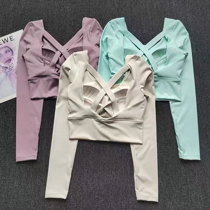 

Backless, With Chest Pads, Shockproof Yoga Long-sleeve T-shirt, Quick-drying And Breathable Sports Top, Women's Fitness Wear