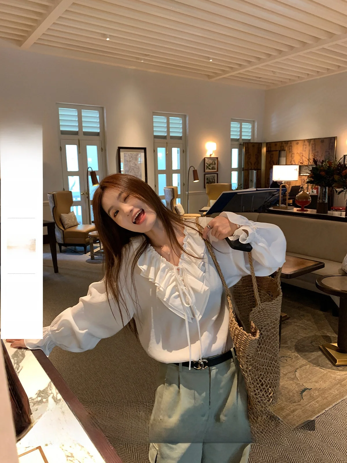 

Ele V-Ne Long Sve Women's irt Xianai No Spice Lotus Casual Breathable Faionable Slimming Top