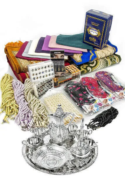 

IQRAH Andalusian Pilgrimage and Umrah Gift Set - 25 Personality-1164