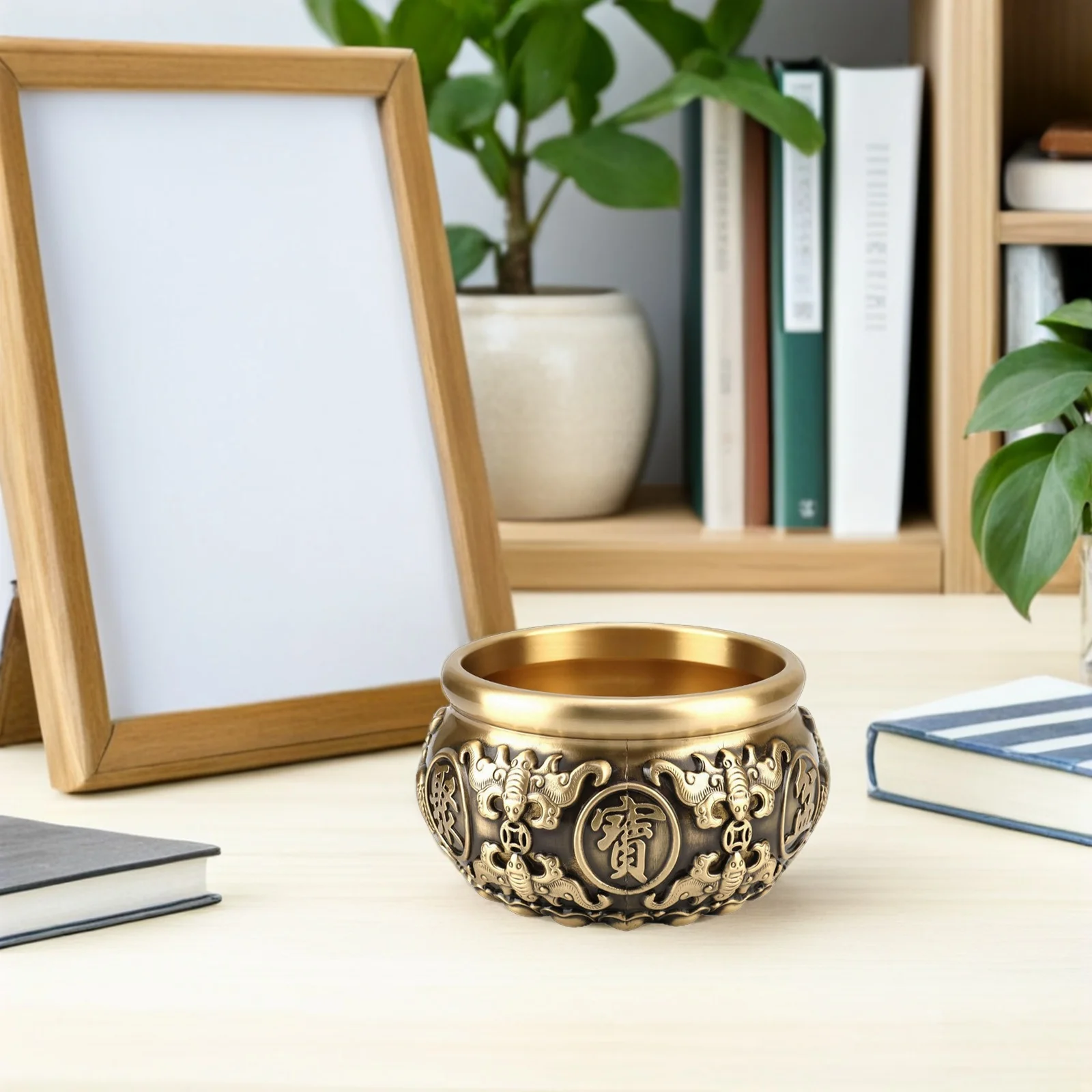 

Feng Shui Wealth Offering Bowl 14Cm Brass Good Luck Money Basin for Desktop Shelf Decor Attract Fortune Success Harmonious Space