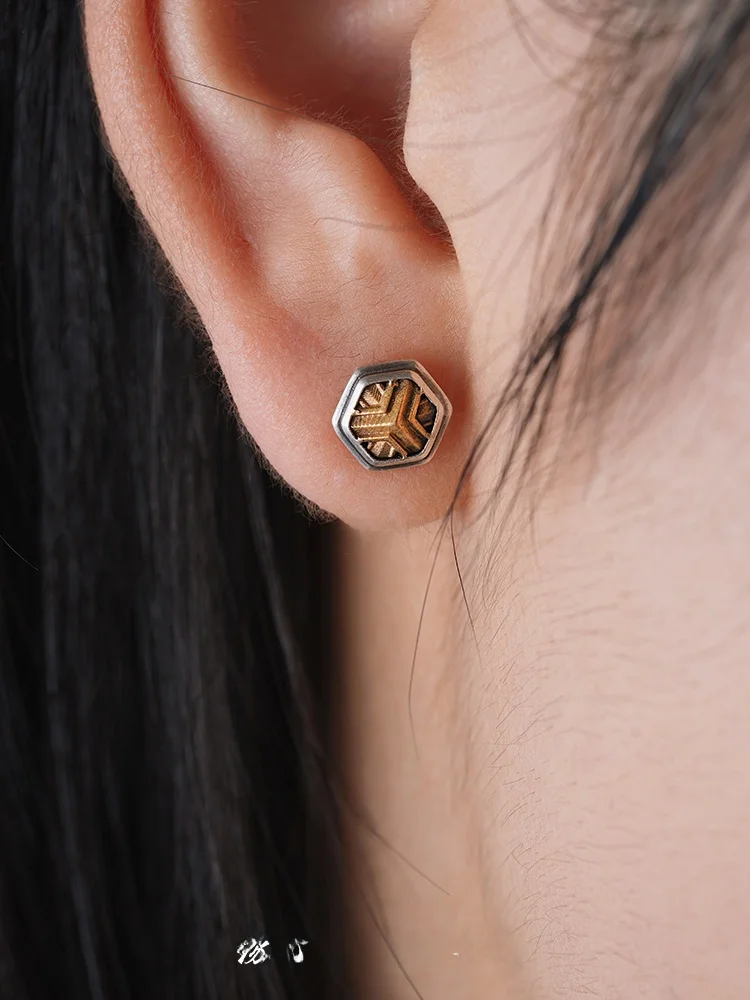 Chic Silver Earrings Unisex Couple Fashionable Traditional Chinese Style Ear Jewelry Simple Design Men's Women's Clip-On Studs