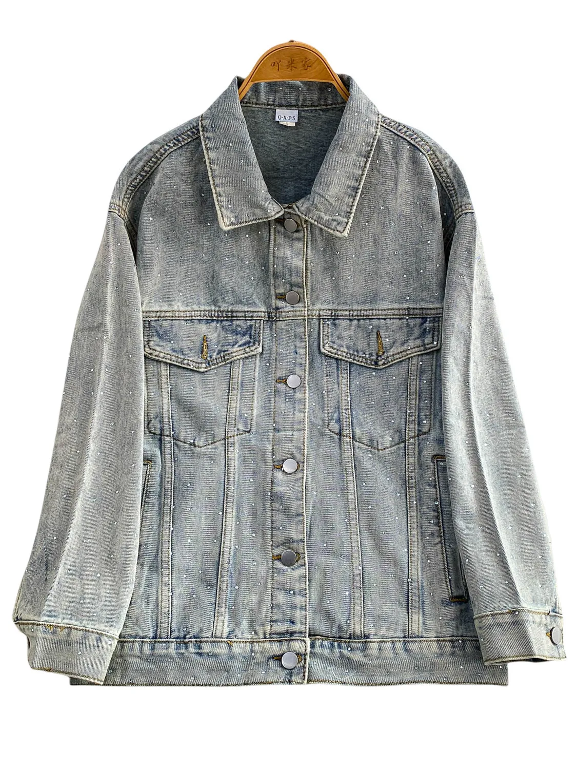 Efekt wyszczuplający, dżinsowa kurtka z długim rękawem, kołnierzykiem, luźny krój, odzież wierzchnia damska, styl casual, dojazdy do pracy, wielofunkcyjna...