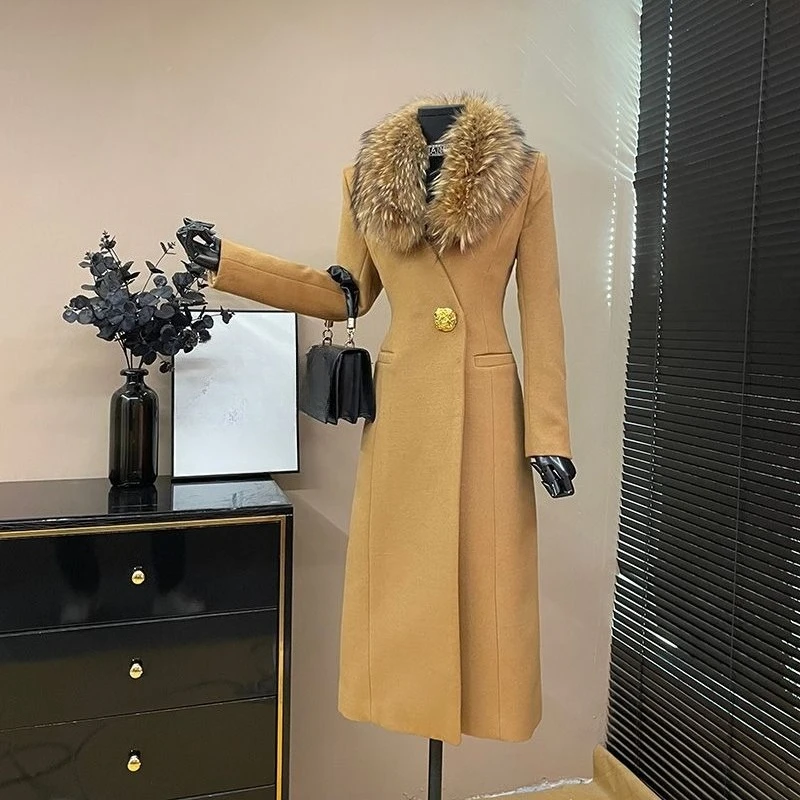 

Women's Camel Wool Coat 2025 Winter Mallard Style Long Trench Coat Raccoon Fur Collar Slim Fit Quilted Warm Overcoat