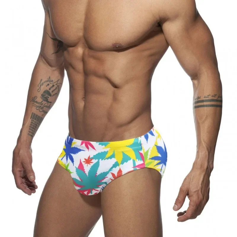 Sexy Bikini Swim Shorts for Men Maple Leaf Print Swimsuit Swimming Trunks Bathing Gay Surf Bathing Suit Breathable Men Swimwear