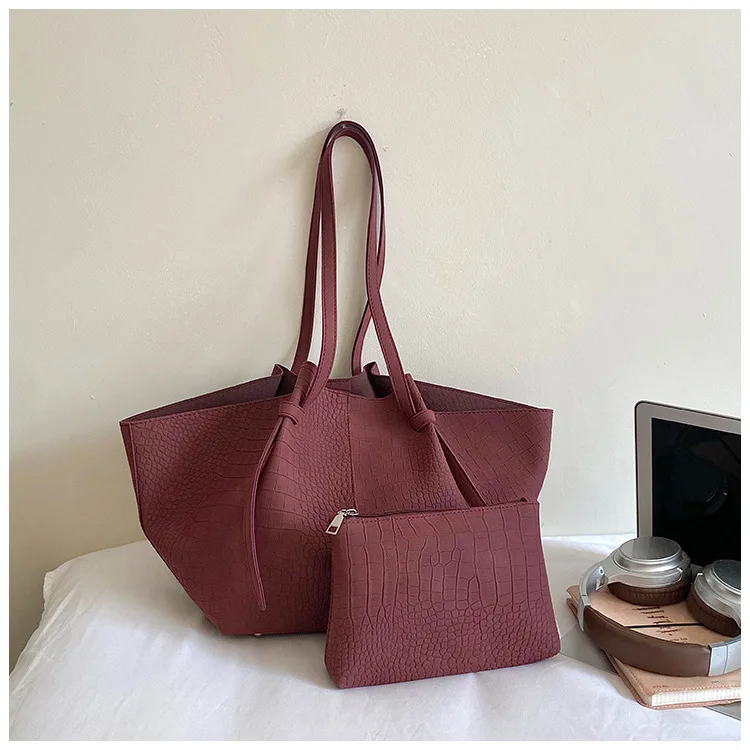 Vintage Women Handbag Large Capacity Portable Shopping Shoulder Bag Luxury PU Leather Ladies Commuter Underarm Totes Bag Bolsa image 5