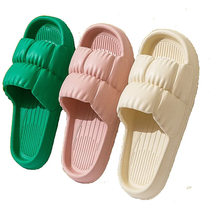 Korean Style Summer Beach Thick Platform Slipper Women Eva Slippers for Home Flip Flops Ladies Fashion Soft Sole Cloud Sandals