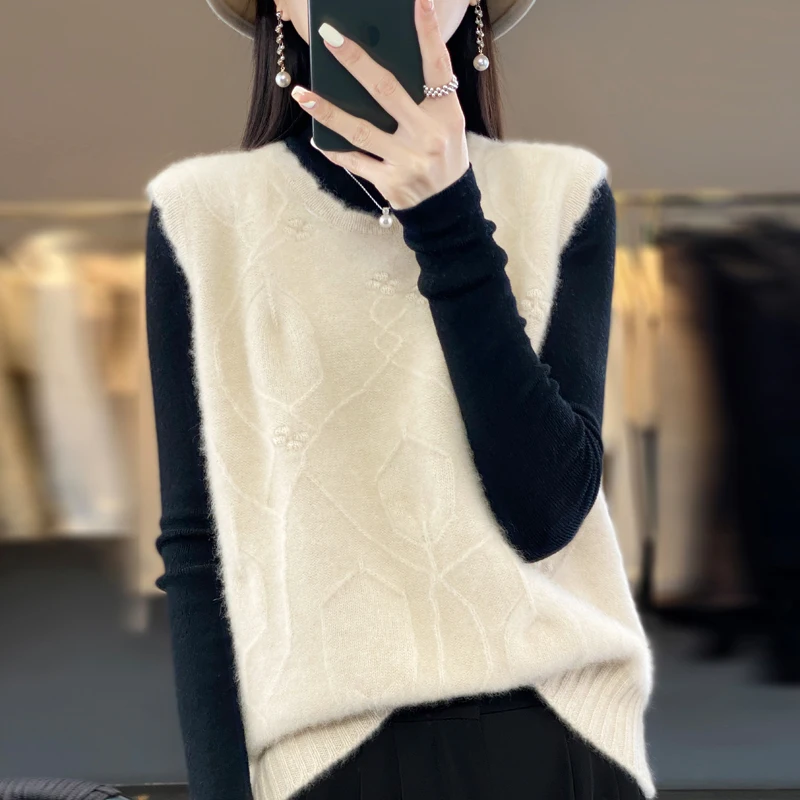 

2024 Spring and Autumn New 100% Merino Wool Ladies Knitted vest vest loose fashion stacked Joker sleeveless pullover.