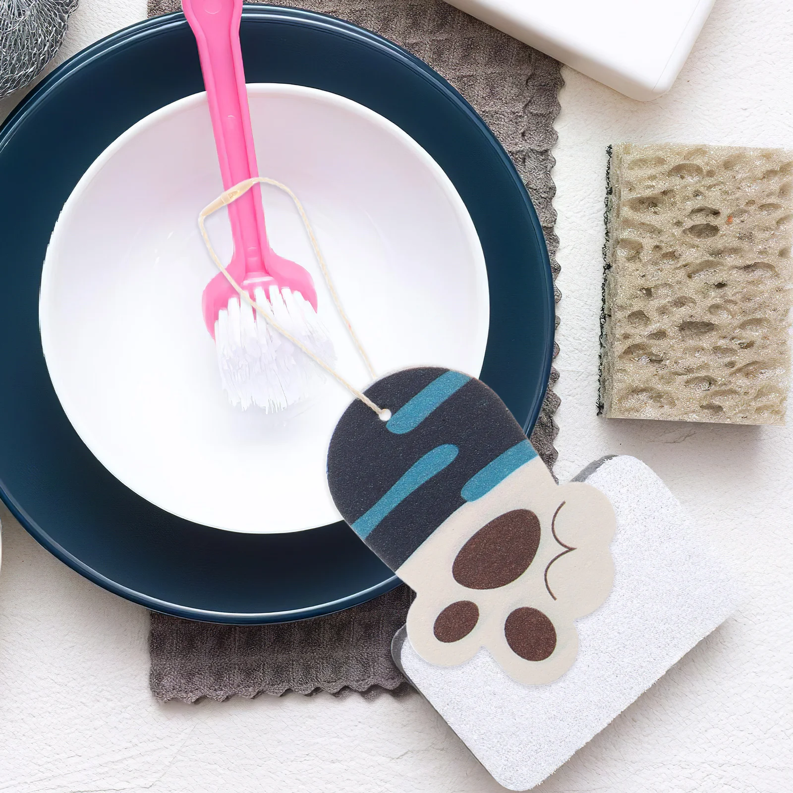 

3pcs Sponge Wood Pulp Cotton Non-stick Oil Cute Compressed Kitchen Cleaning Dishwashing Scrub Household