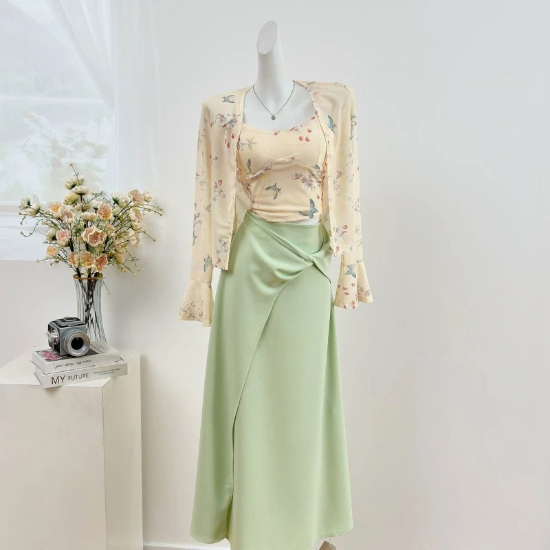 

French style elegant three piece set women's butterfly printed cardigan+slim fit camisole+green design sense long skirt