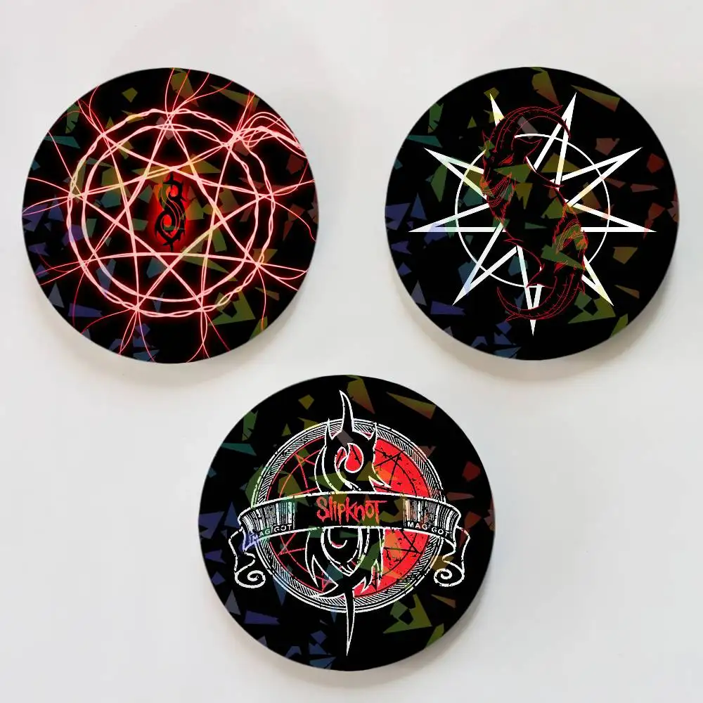 Band S-Slipknot Laser Button Pins Backpack Clothing Decor Brooch Fiction Badge Jewelry Gifts
