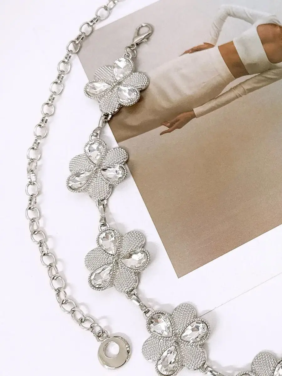 Cintura in metallo vintage elegante alla moda per donna Nuova cintura per gonna punk con motivo intagliato con catena in vita stile primavera estate