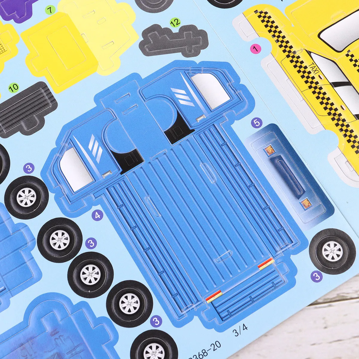 8Pcs 3D Car Paper DIY Craft Kit Fine Motor Skills Development Puzzle for Boys Girls Educational Playtime Learning