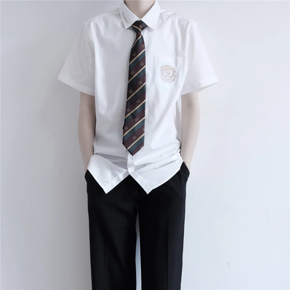 

Short Sleeve Shirt Gold Embroidery for High School Students Summer Uniform Class Uniform Standard Fit No Iron Required