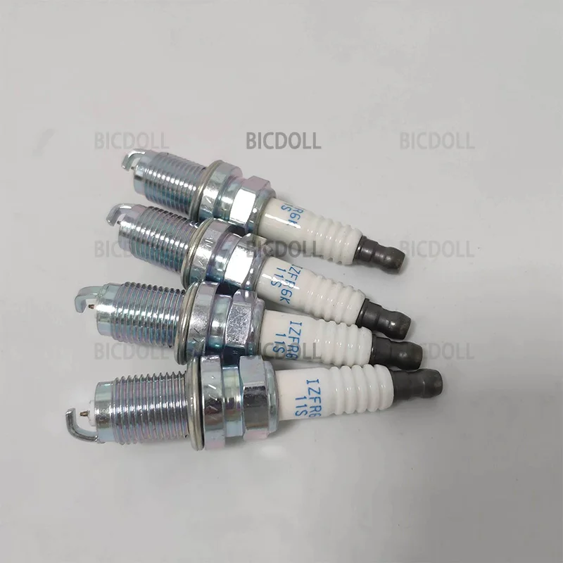 8Pcs FOR WHOLESALE Spark Plug 5266 IZFR6K-11S IZFR6K11S Replace for 9807B-561BW 9807B-5617W 12290-R62-H01 9807B-5615W for HONDA