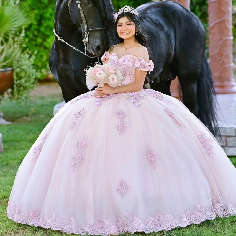 

Pink Tulle Ball Gown Quinceanera Dresses For Sweet 15 16 Dress Applique Lace Beads With Cape Vestidos De Birthday Party Gowns