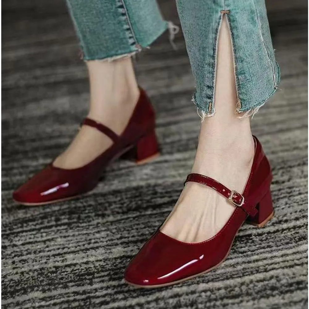 

New Women's Red Black Mary Janes Shoes High Quality Leather Low Heel Dress Shoes Square Toe Shallow Buckle Strap Women's Shoes