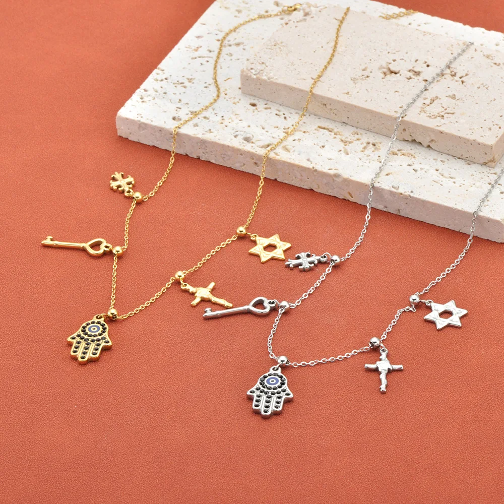 JeeMango Lucky Turkish Evil Eye Fatima Hand Anhänger Halskette, vergoldete Zirkon-Kettenhalskette für Frauen und Mädchen, Schmuck N26009