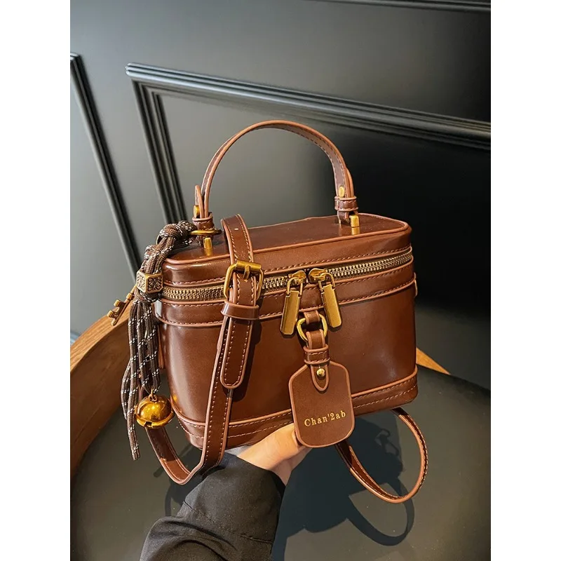 2026 Autumn Winter Vintage Box Handbag, Fashion Shoulder Crossbody Bag, Niche Commuter Purse for Women