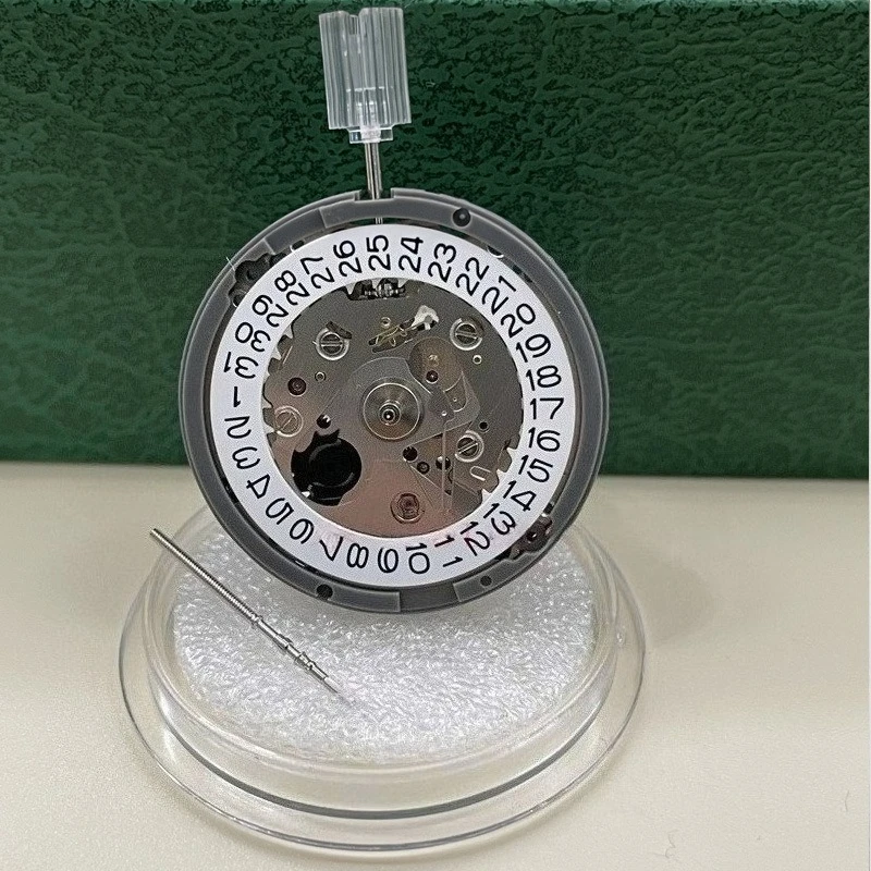 

Silver NH35A Movement 3 Hand Automatic Mechanical Movement 24 Jewels 3 Position Date Watch Movement