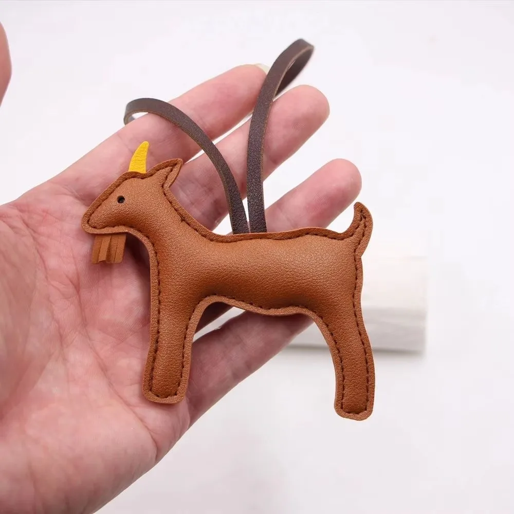 Portable Goat Bag Charm Hanging Design PU Leather Sheep Keychain Decorative Animal Key Ring Leather Bag Pendant