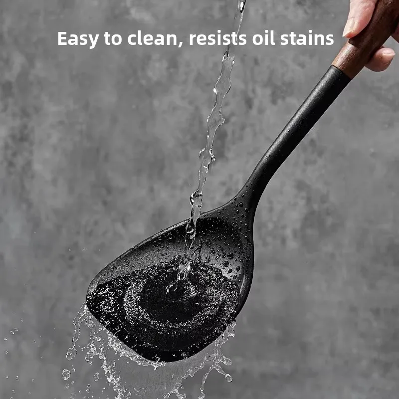 Preferred silicone spatula, high temperature resistance in household kitchens, special frying spatula for non-stick pans