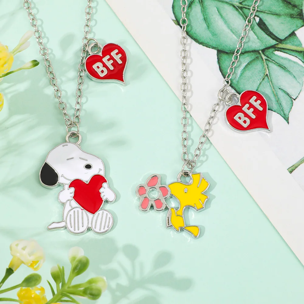 2pcs Anime Cartoon Snoopy Necklace Creative Cute Pendant Accessory for Friend and Couple Anniversary Jewelry