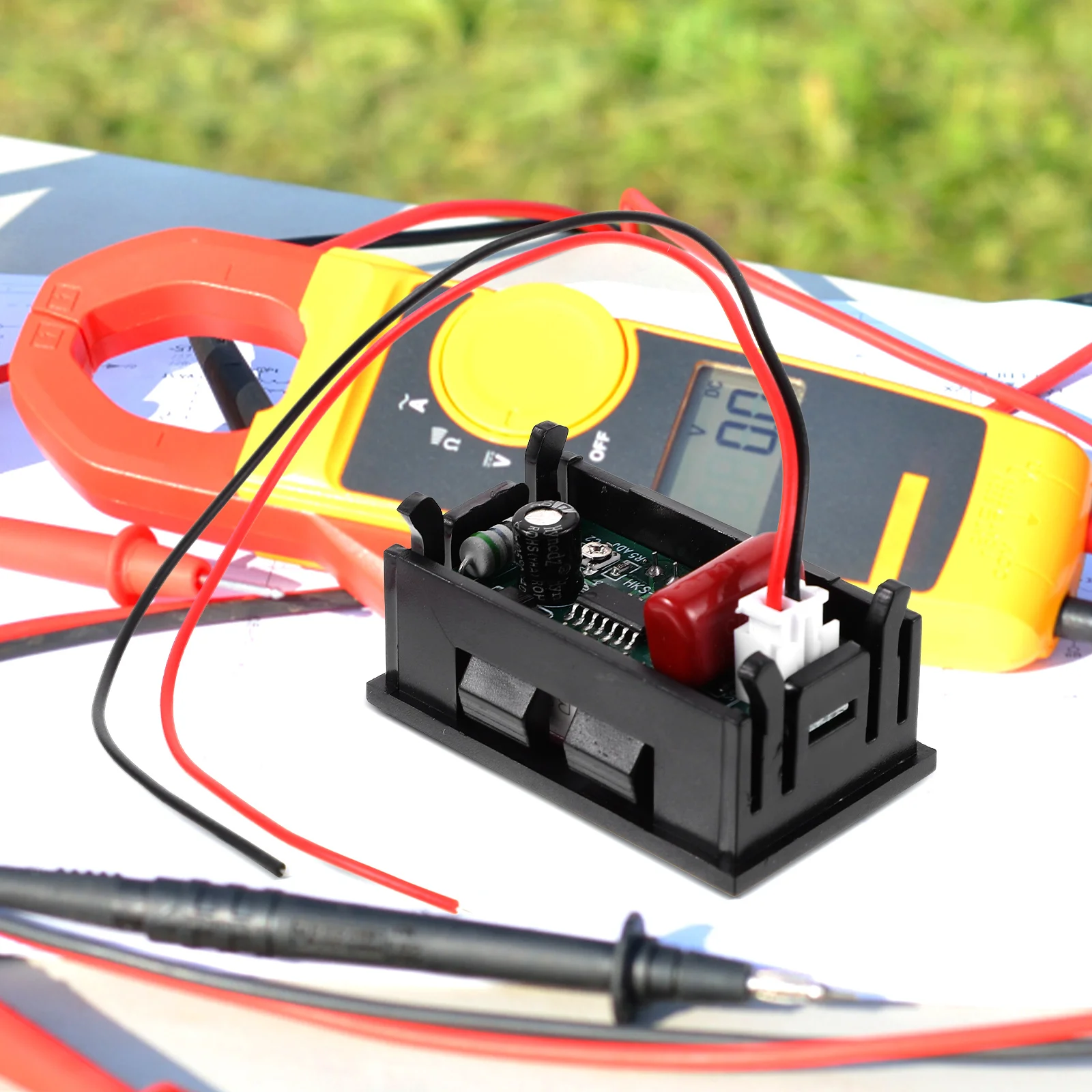

Voltmeter Head LED Display 25-500V Mini Gauge 2-Wire Voltage Meter Tester Dashboard Instrument High Precision