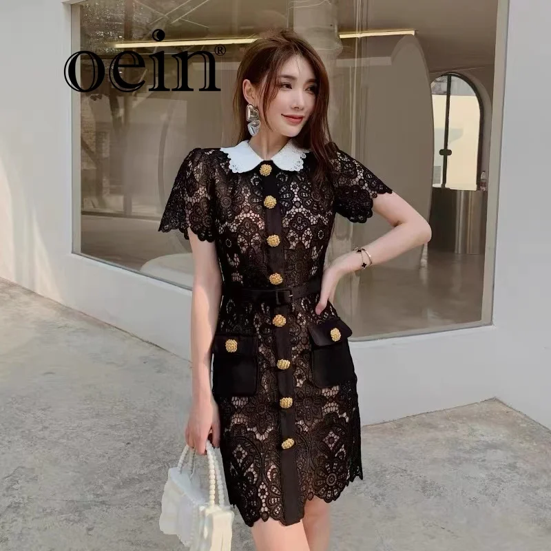 [oein] 2024 Summer New Style Embroidery Doll Collar 24K Gold Button Lace Skirt Black Medium Length Dress (female)