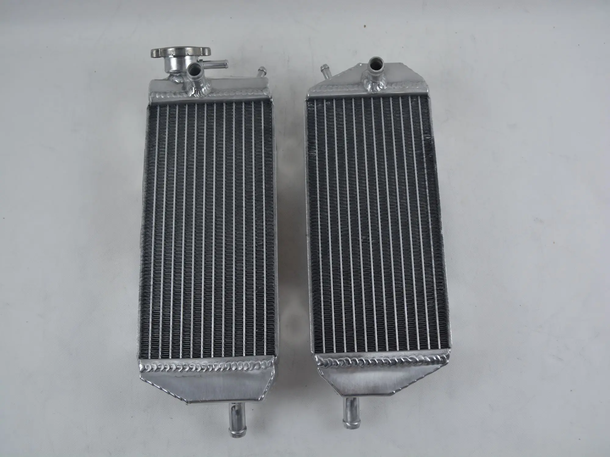 

For 2007-2017 GAS GAS EC200 EC250 EC300 MX250 EC 200 250 300 MX 250 Aluminum Radiator Cooler Cooling Coolant 2007 2008 2009 2010