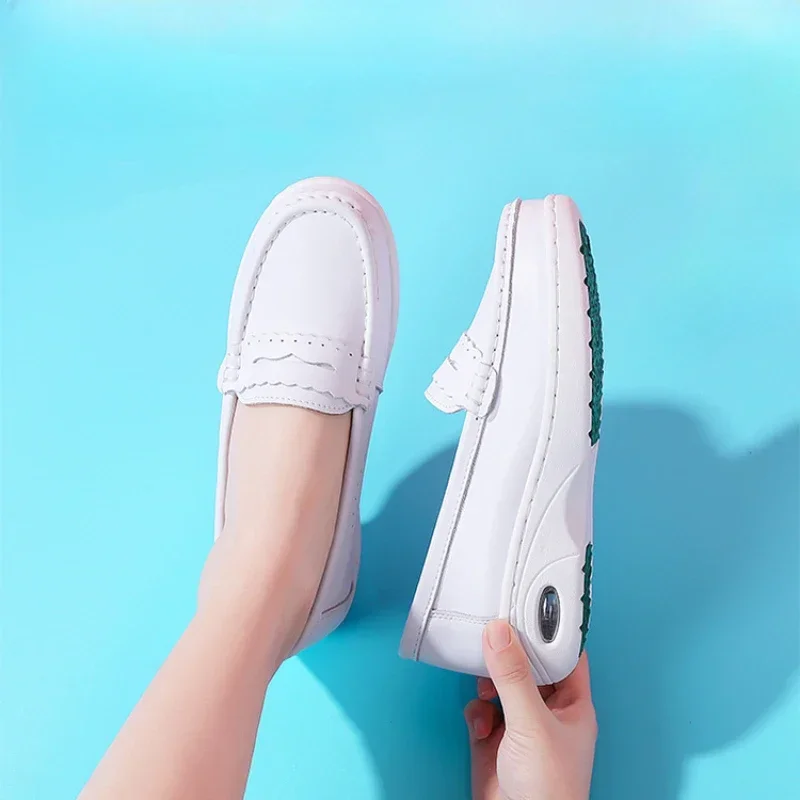 Gruba podeszwa pielęgniarka dla kobiet BCEBYL buty na płaskim obcasie Chaussure Femme: zwiększanie, noszenie, wygodne, profesjonalne