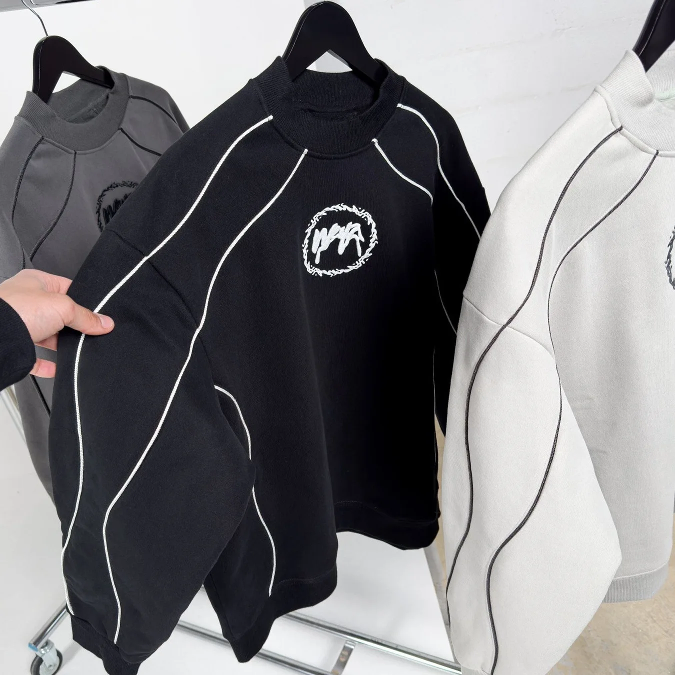 

Woman Clothes Y2k 2025 New Letter Embroidered Splicing Loose Casual Long Sleeve Sweatshirt Men And Women Vintage Long Sleeve Top