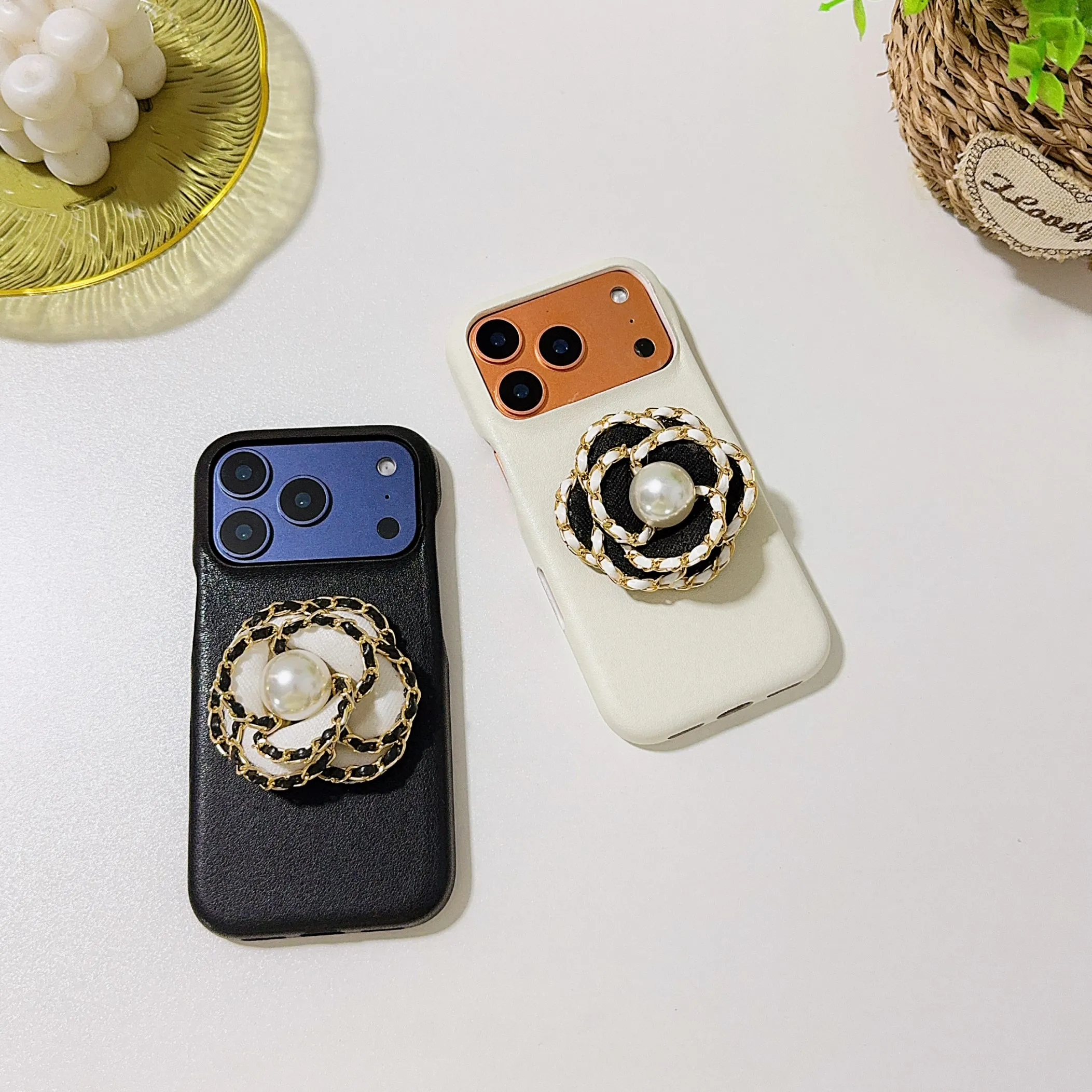 Luxury 3D Chain-woven flowers PU leather Case for iPhone 17 16 15 14 13 Phone Cover 17 16 15 Pro MAX Hard Shockproof Back Funda