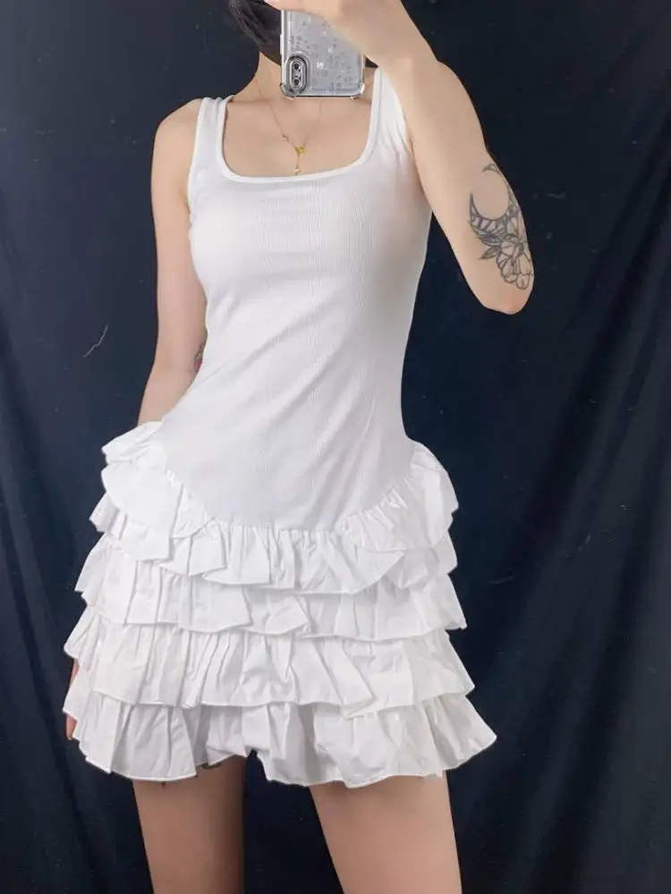 Vestido E com Saia em Camadas, Ajuste Slim, Sem Mangas, Design de Gola Quadrada, Saia Curta Sensual com Detalhes em Re...