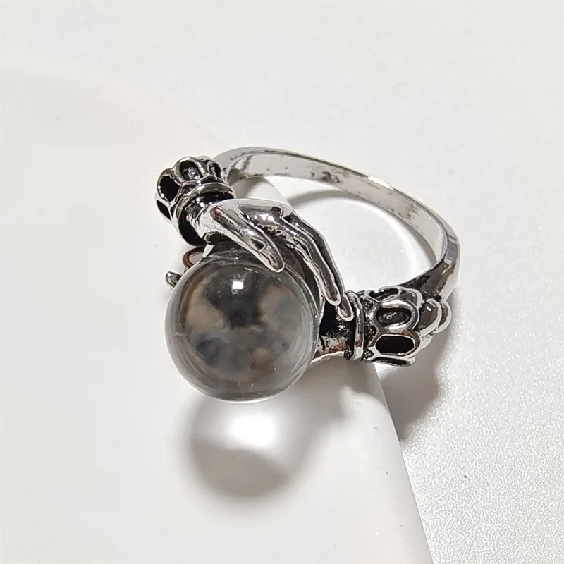 Huajie Creative Hands Holding Moonstone Desig Rings for Women Party Gift New Jewelry Personality Accessories Trend