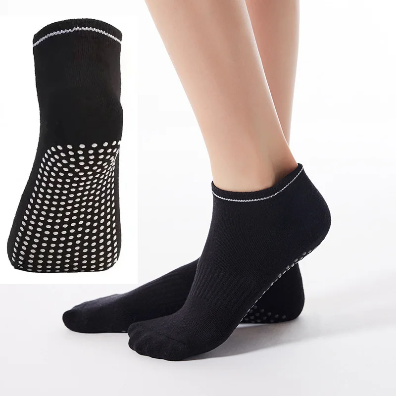 

Trampoline Socks Yoga Socks Women Cotton Silicone Non-slip Grip Ballet Dance Dance Socks Pilates Sports Socks Floor Socks