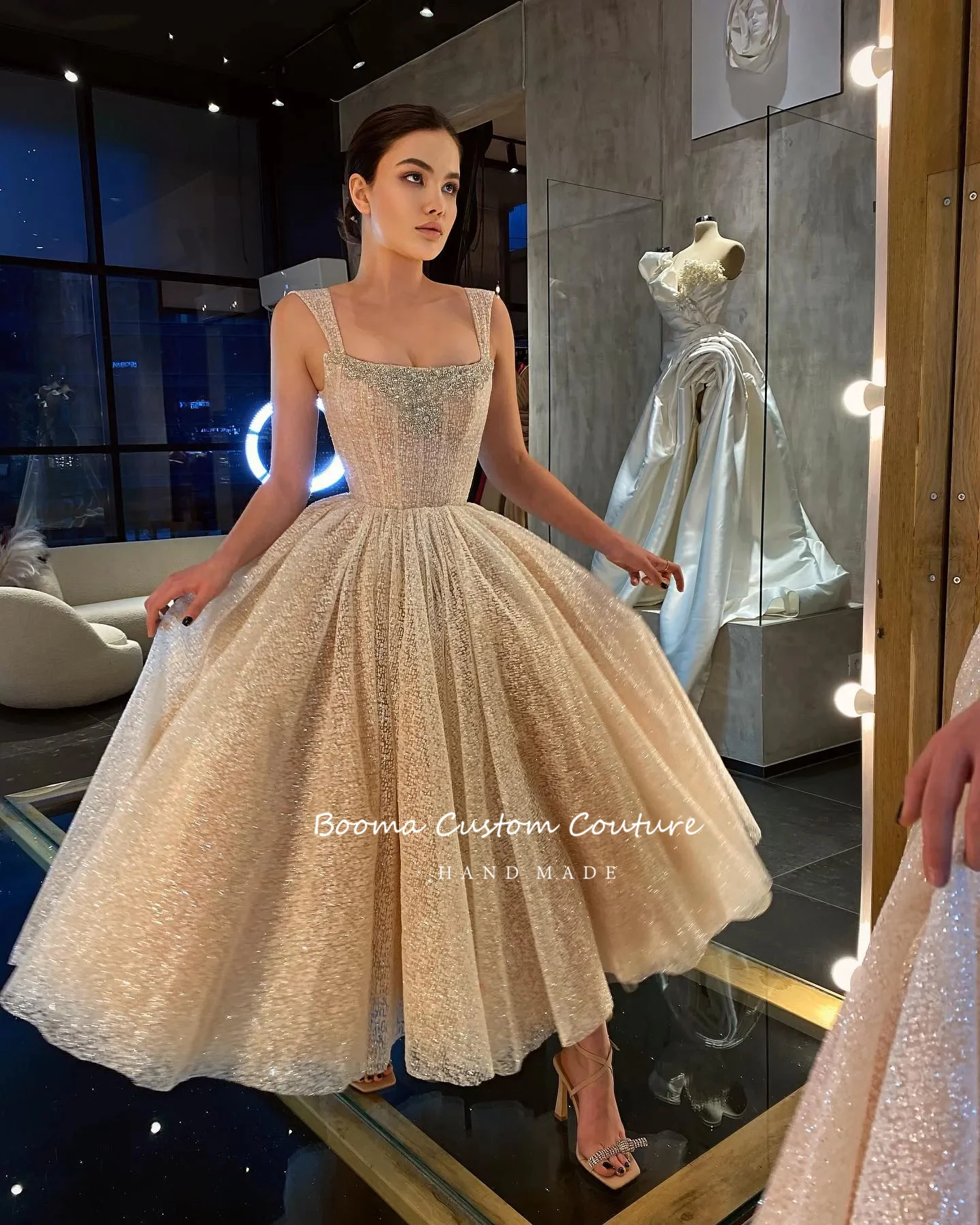 Booma Gaun Prom Midi Tulle Glitter 2022 Gaun Pesta Pernikahan A-Line Panjang Teh Bertulang Tali Spaghetti Gaun Malam Formal