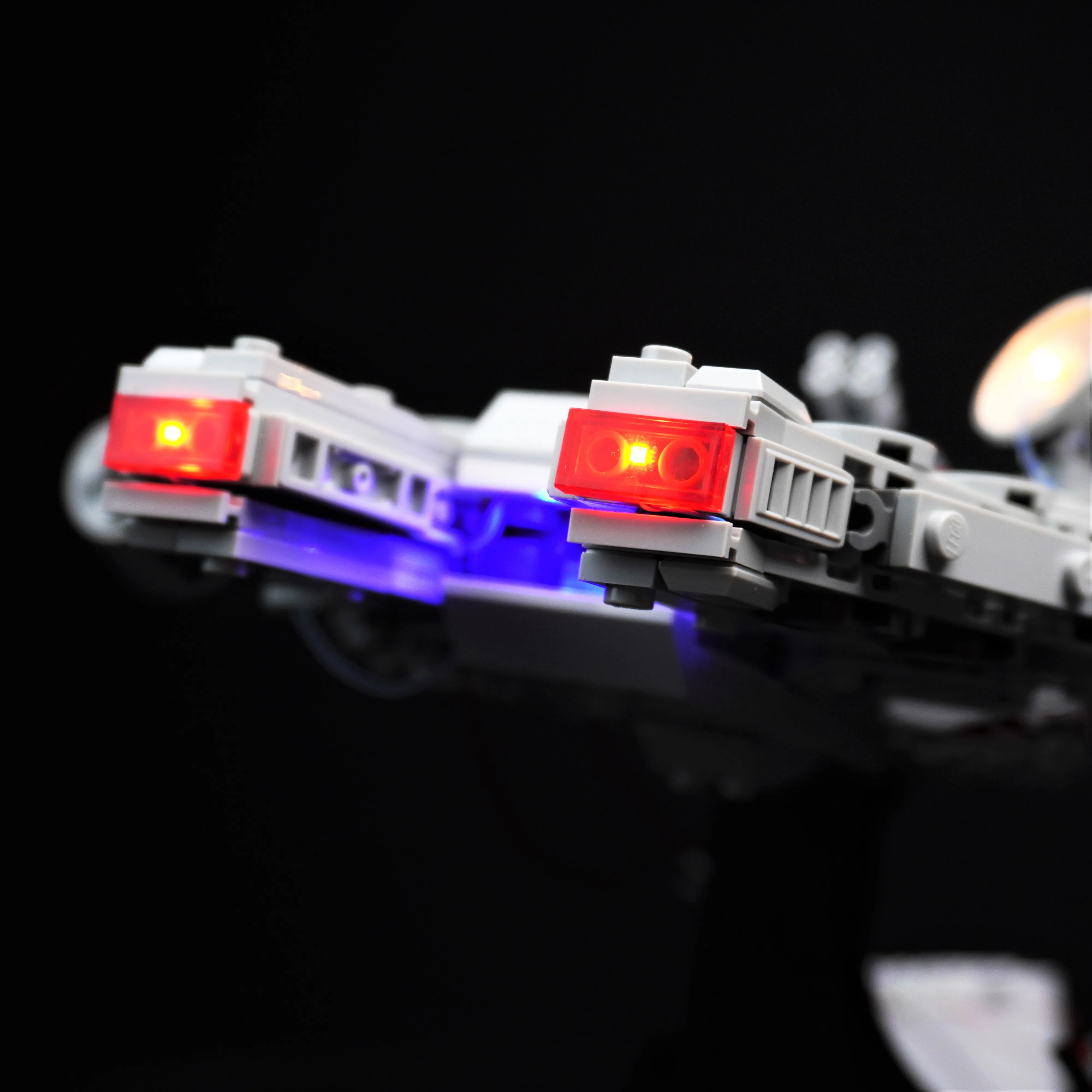 DIY LED Light Kit Mini Spaceship Building LED Kit Remote Light Set for 75375 Sci-Fi Model (Lights Only)